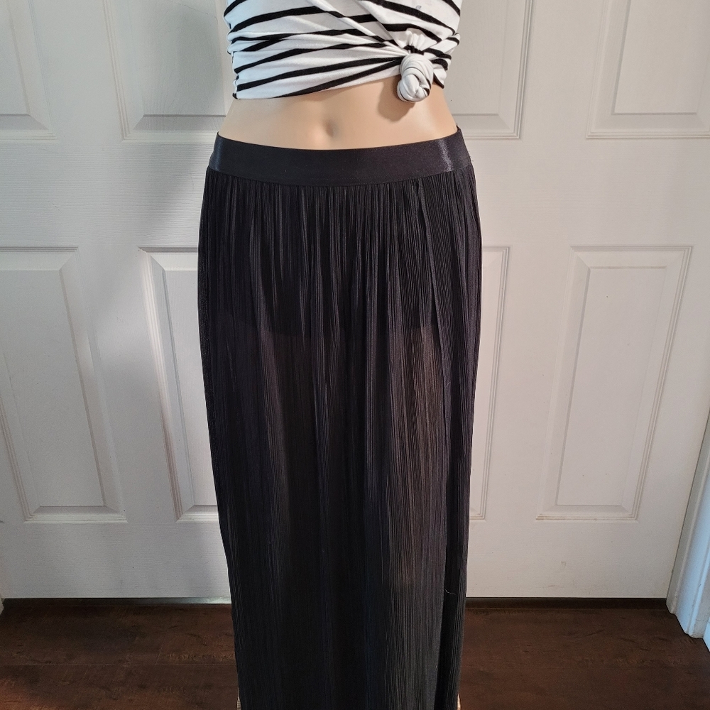 Express Maxi Skirt (with shorts)